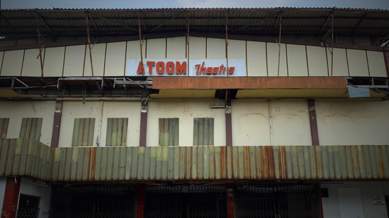 Foto-foto Penampakan Angkernya Bioskop Atoom di Citeureup