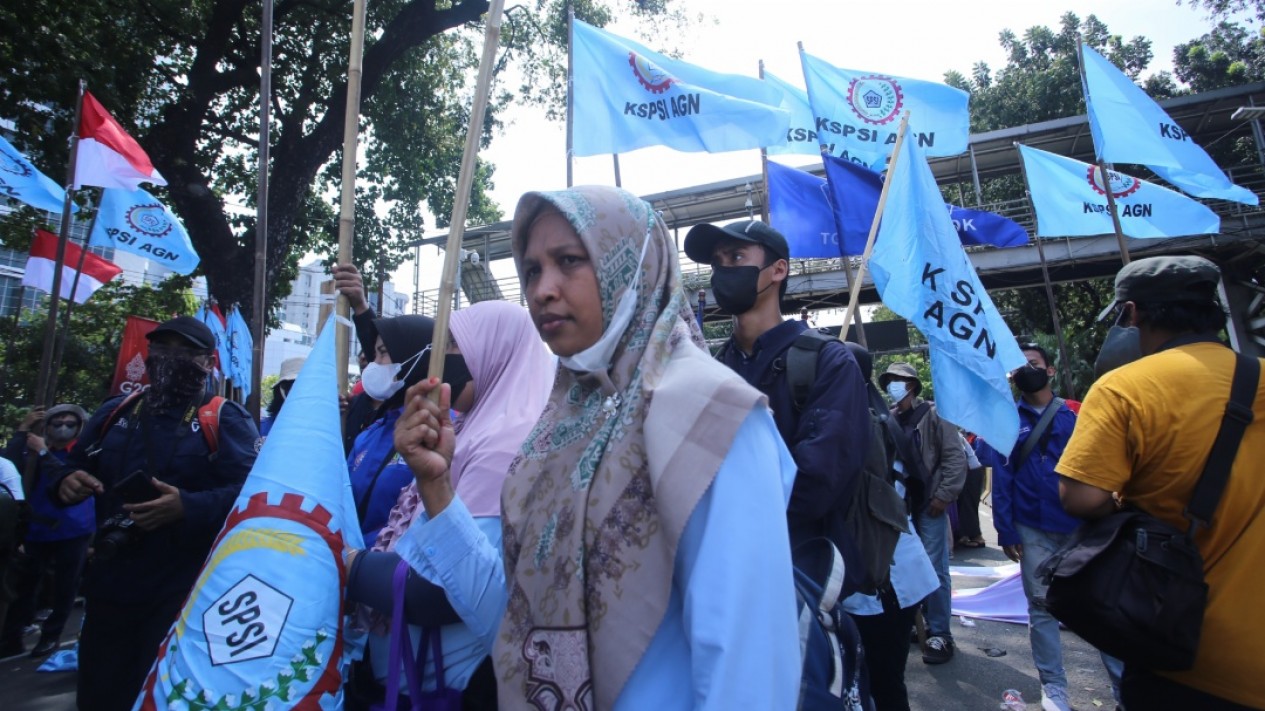 Demo Buruh Di Patung Kuda - Vlix.id