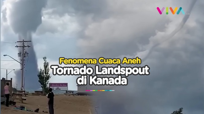 Fenomena Tornado Mirip Ular Berjalan di Atas Pantai