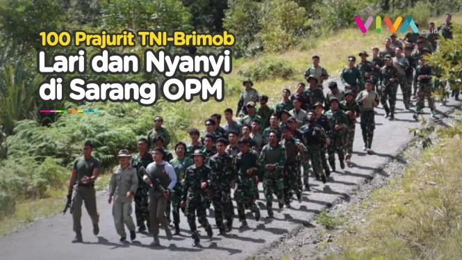 KOMPAK! Pasukan TNI-Brimob Lari dan Nyanyi di Sarang OPM